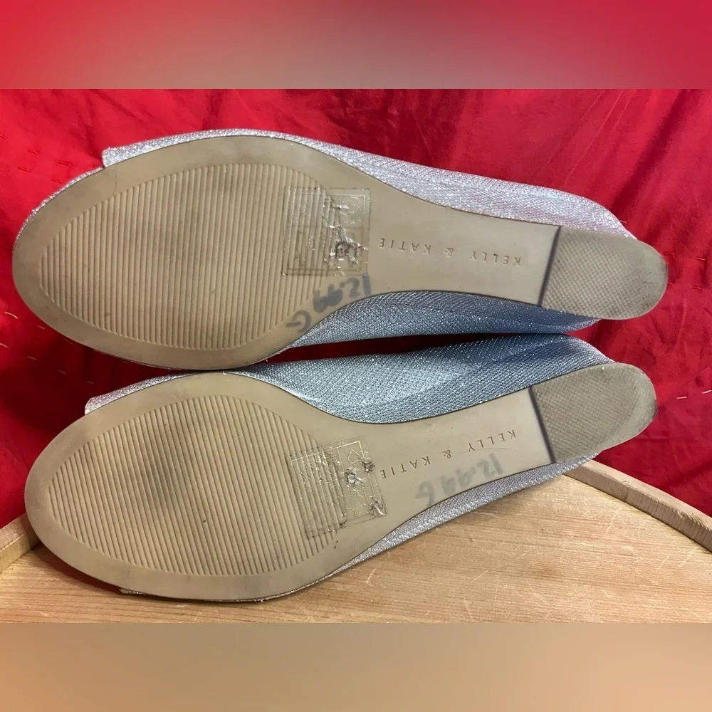 Kelly & Kate Sparkle Cilasa Wedge Pump Metallic Size 9